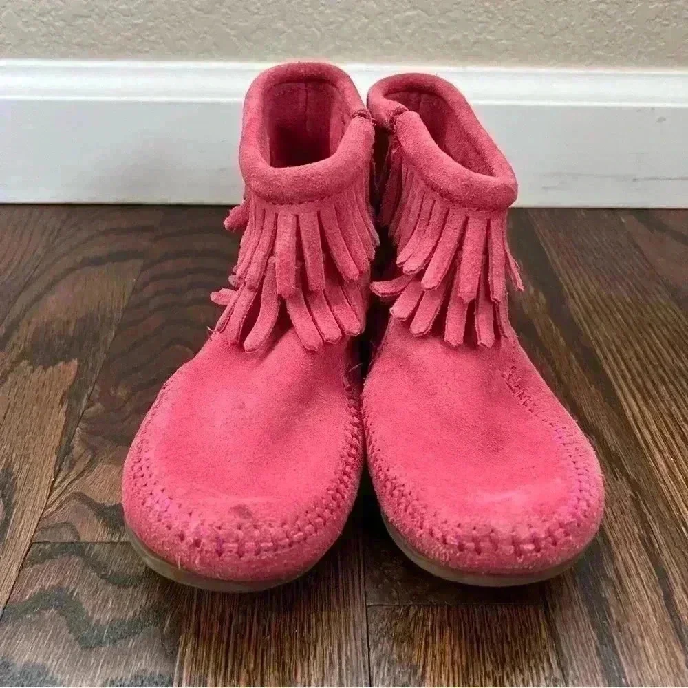 Minnetonka Girls Moccasin Fringe Pink Ankle Leather Boots Side Zip Size 13